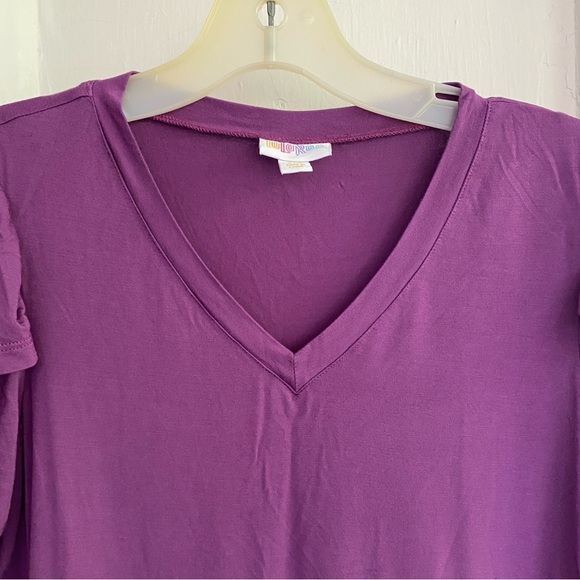 LulaRoe Purple V-Neck Flutter Top Short Sleeved  Size XXS - Picture 2 of 7